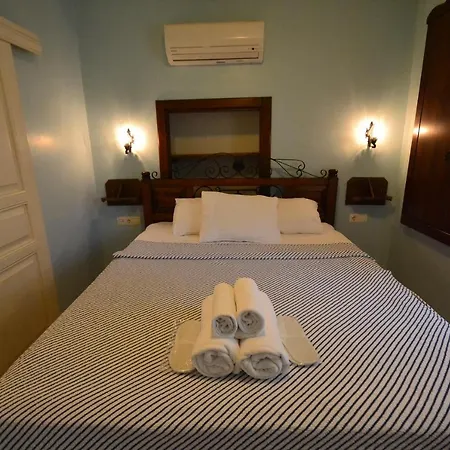 Cunda Poseidon * Ayvalı