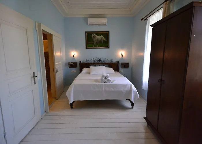 Cunda Poseidon * Ayvalı